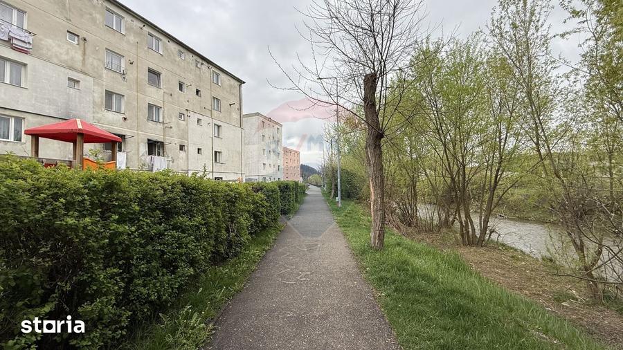 Apartament cu 2 camere semidecomandat în ISR