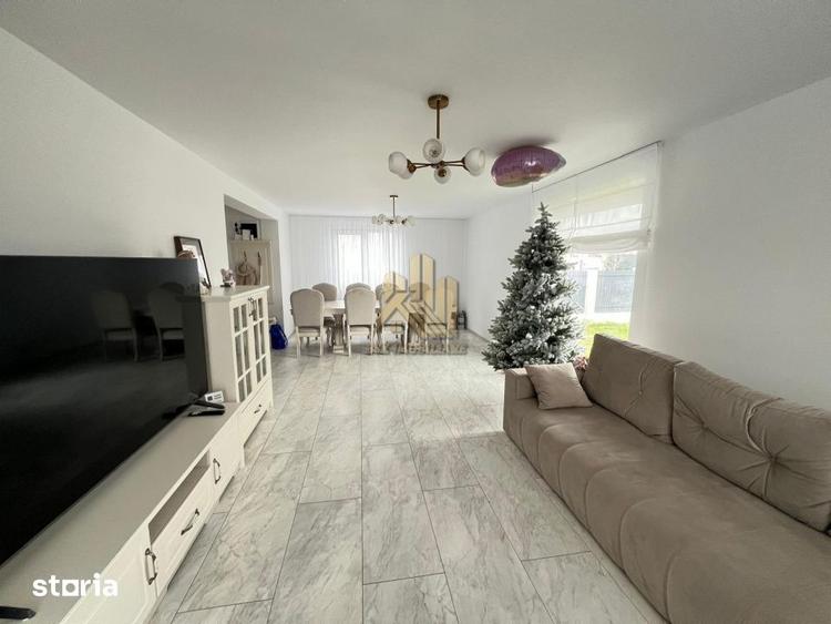 Casă cu 4 camere cu Teren 440 Mp în Central