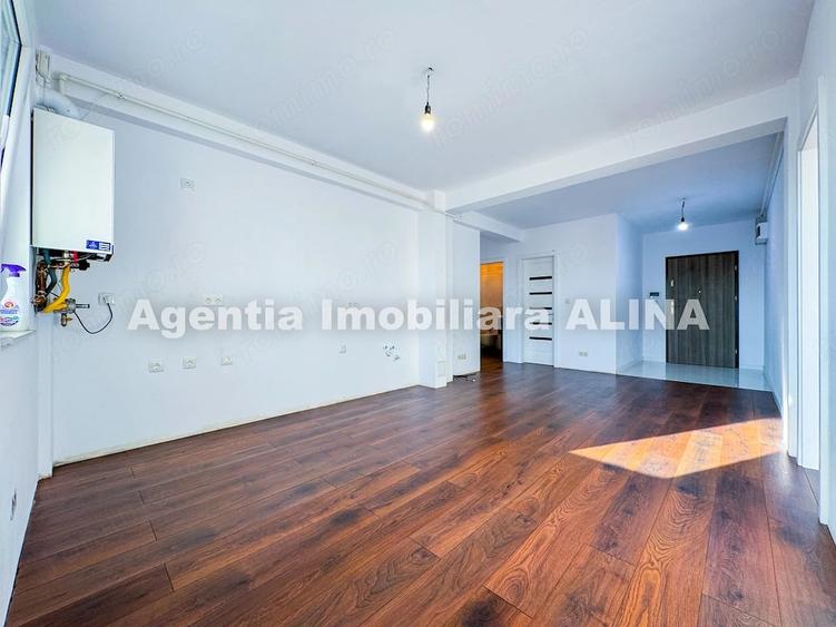 Apartament cu 2 camere decomandat în 22 Decembrie