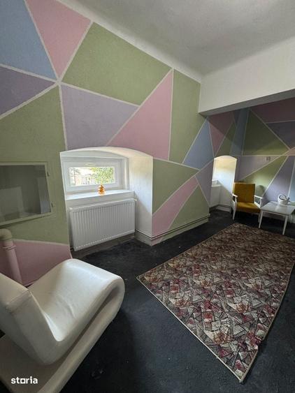 Apartament cu 4 camere în Ultracentral