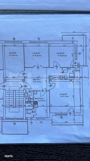 Apartament cu 4 camere decomandat în Central