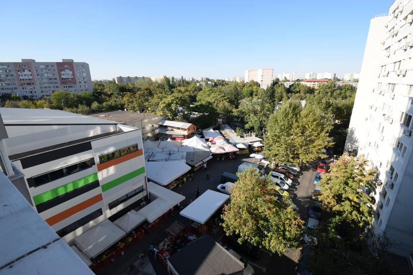 Apartament cu 3 camere semidecomandat în Nicolae Grigorescu