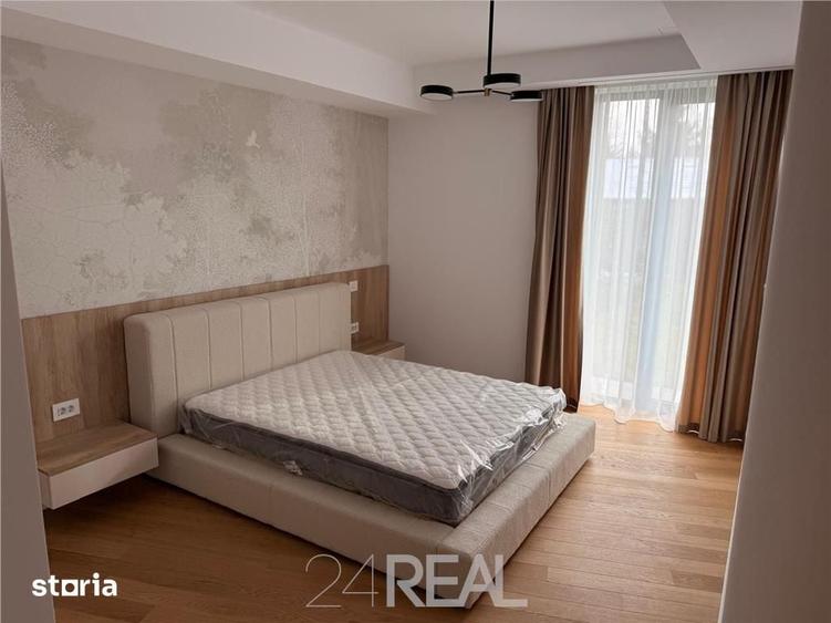 Apartament cu 4 camere decomandat în Central