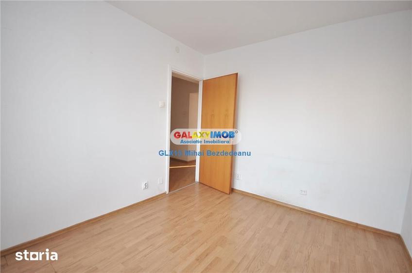 Apartament cu 4 camere decomandat în 13 Septembrie
