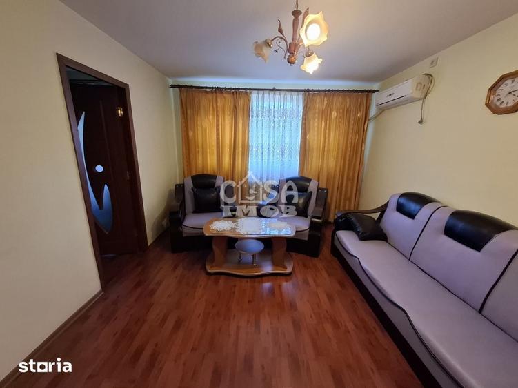 Apartament cu 2 camere în Micro 6