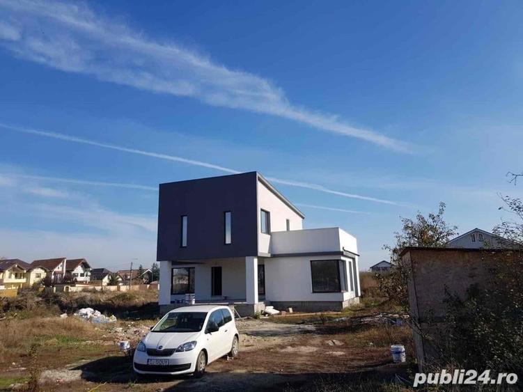 Casă cu 4 camere cu Teren 380 Mp în Central