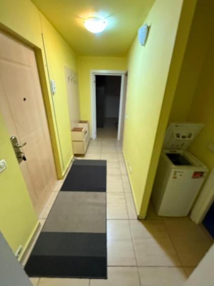 Apartament cu 2 camere decomandat în Răcădău