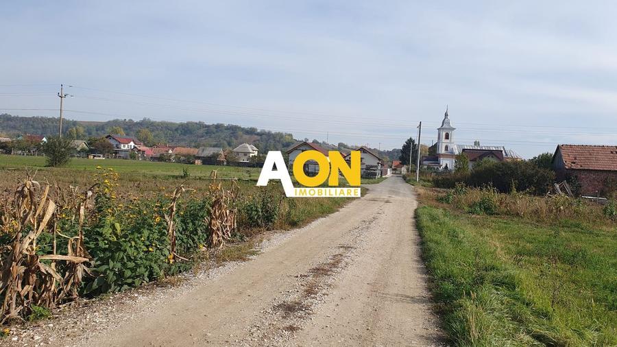 Teren Construcții intravilan de 2100 mp, în Galda de Jos