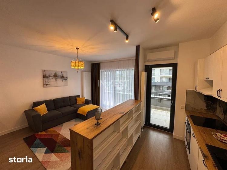 Apartament cu 2 camere decomandat în Baza 3