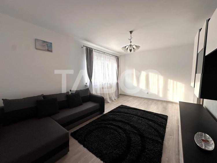 Apartament cu 2 camere decomandat, mobilat în Central