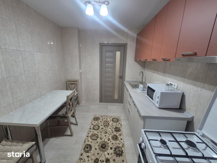 Apartament cu 2 camere decomandat în Tomis III