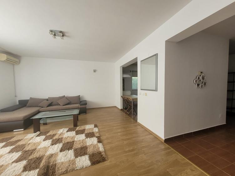 Apartament cu 2 camere semidecomandat în Băneasa