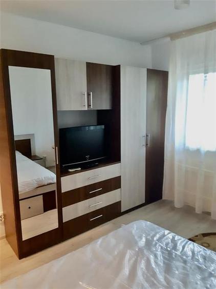 Apartament 2 camere de vânzare Bariera Bucuresti - 4