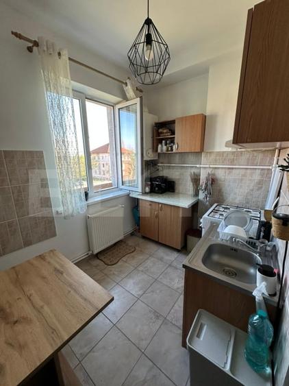 Apartament cu 2 camere decomandat, mobilat în Aeroport