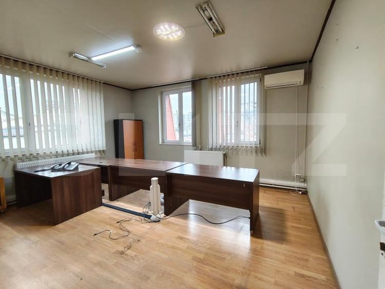 Birou, de 326 mp, în Iosia