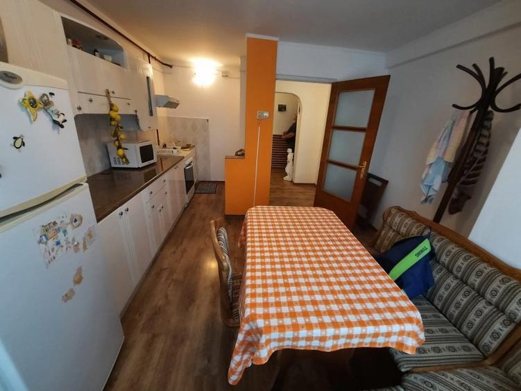 Apartament cu 2 camere decomandat, mobilat în Colentina