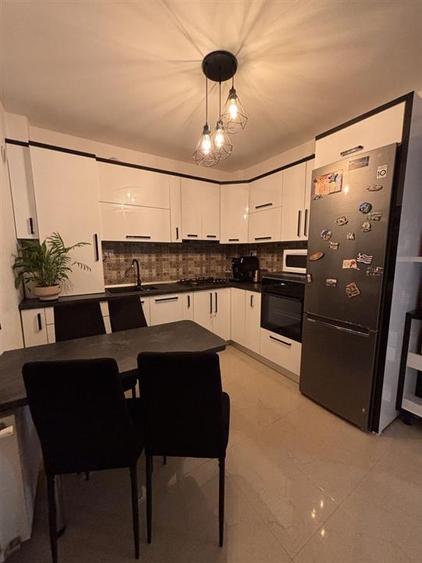 Apartament cu 2 camere decomandat în Vișan