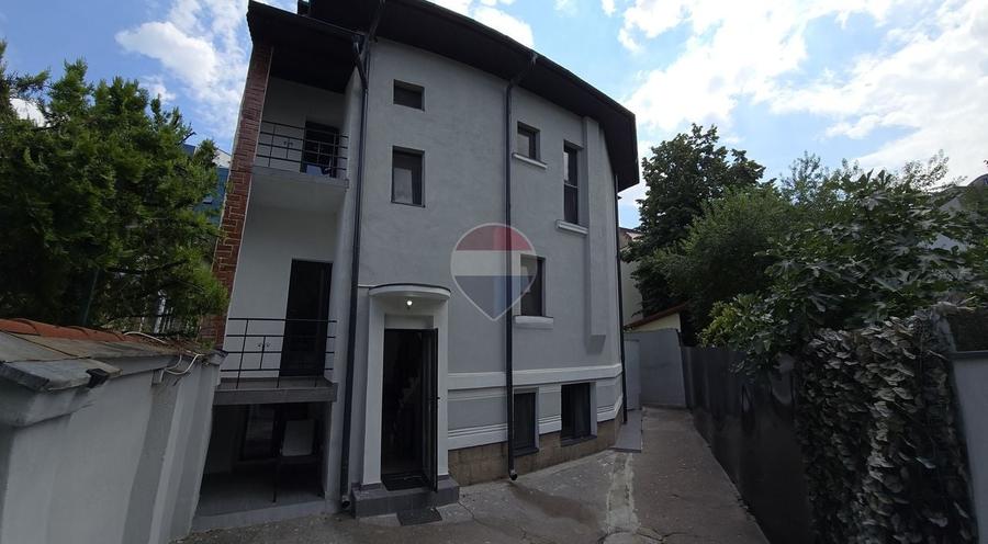 Vilă de închiriat | Dacia — Str. Toamnei | 185 mp, curte, 5 parcari - 3