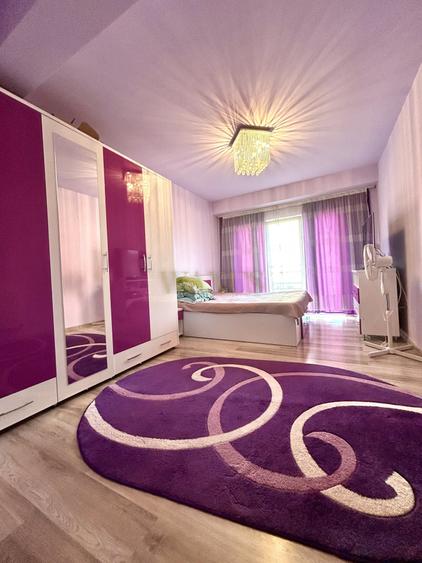 Apartament cu 3 camere decomandat, mobilat în Florești
