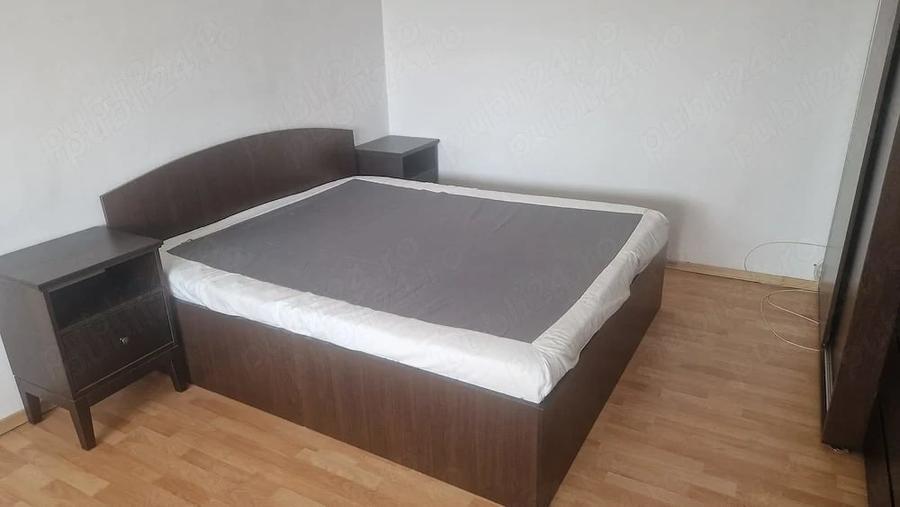 Garsonieră decomandată în Tei