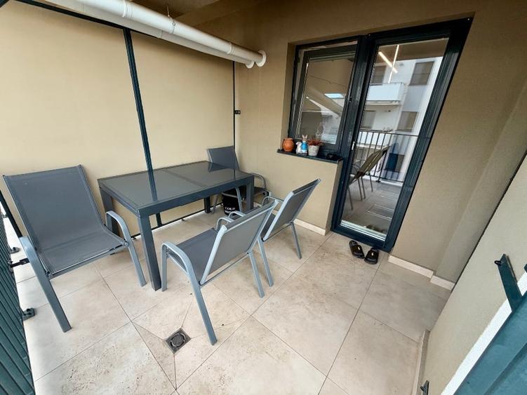 Apartament cu 2 camere decomandat, mobilat în Noua