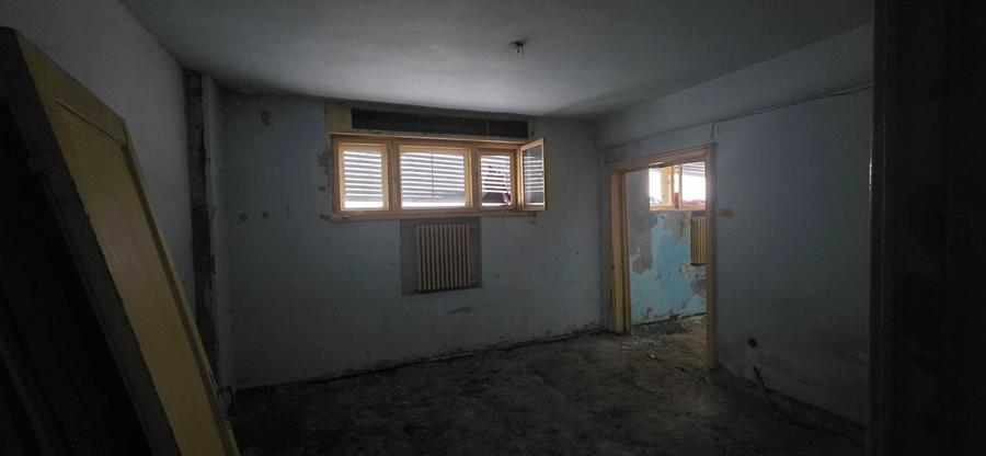 Apartament cu 2 camere semidecomandat în Eminescu