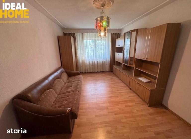 Apartament cu 2 camere decomandat în Nicolina