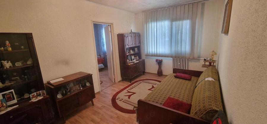 Apartament cu 2 camere nedecomandat în Malu Roșu
