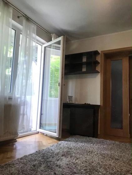Apartament cu 2 camere semidecomandat în Cornișa