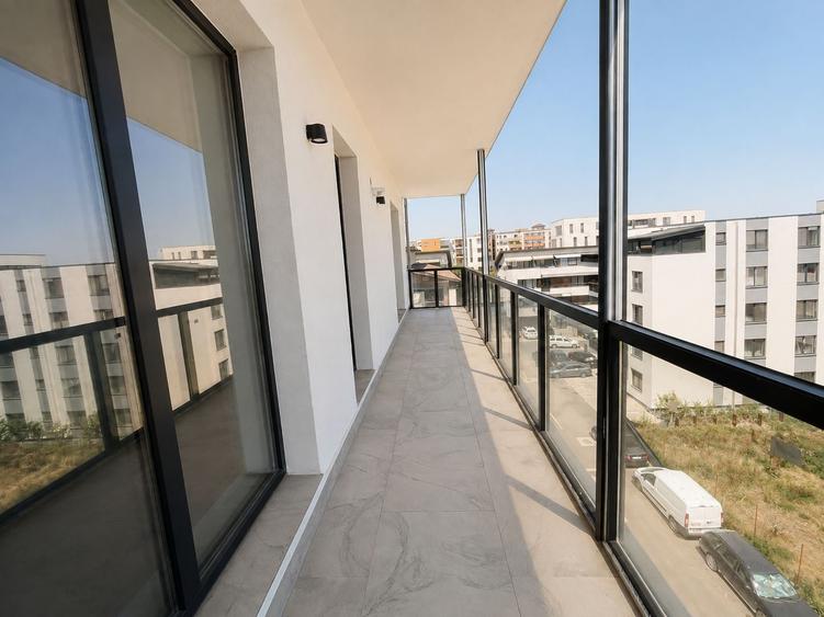 Apartament cu 3 camere decomandat în Tomis Plus