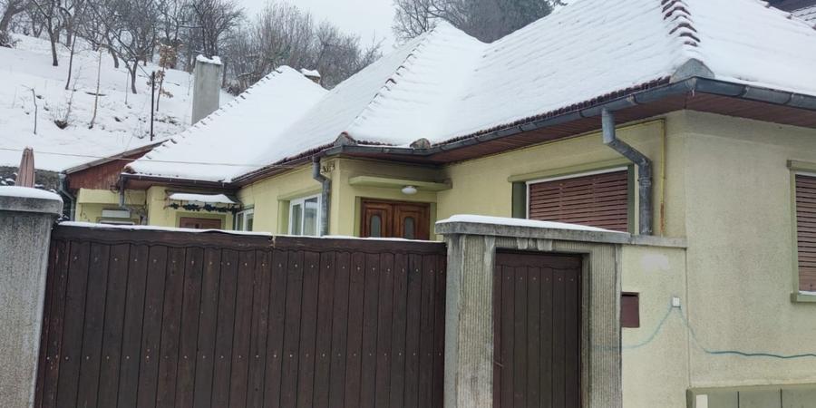 Casă individuală cu 3 camere cu Canalizare în Electroprecizia