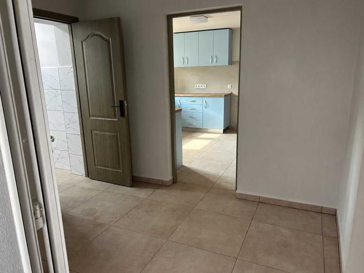Casă cu 2 camere în Central