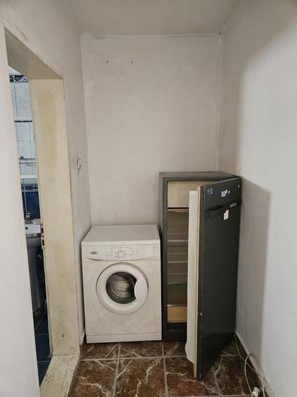 Apartament cu 3 camere decomandat, mobilat în Zorilor