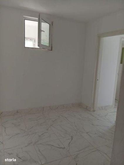 Apartament cu 2 camere decomandat în Brâncoveanu