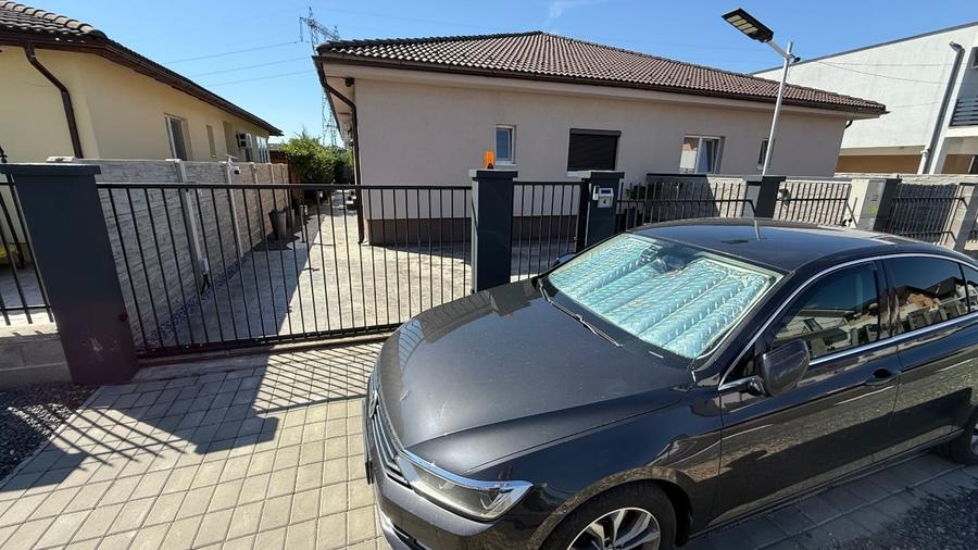 Duplex cu 3 camere cu Canalizare în Moșnița Nouă