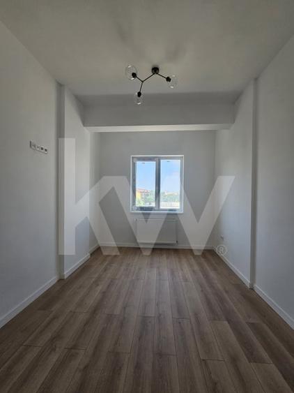 Apartament cu 3 camere decomandat în Mihai Viteazul