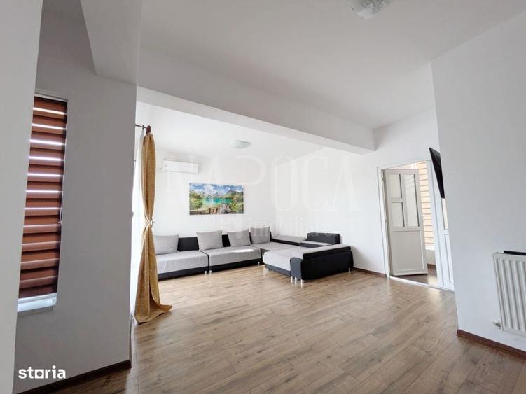 Apartament cu 4 camere decomandat în Sânmartin
