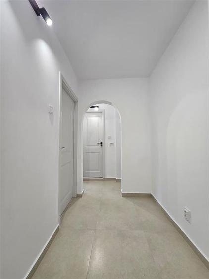 Apartament cu 3 camere decomandat în Dacia