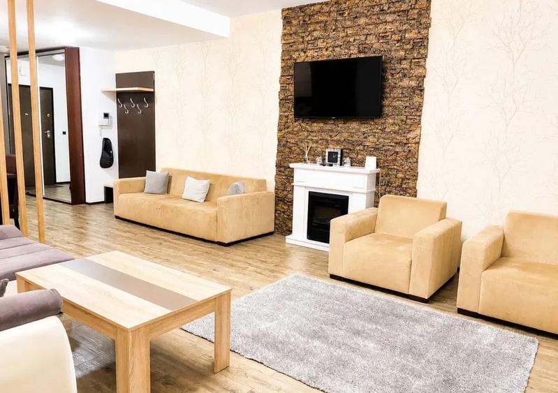 Apartament cu 2 camere decomandat, mobilat în Poiana Brașov