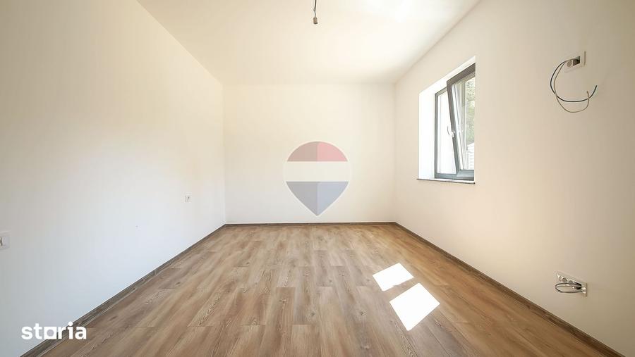 Casă cu 3 camere cu Teren 426 Mp în Tărlungeni