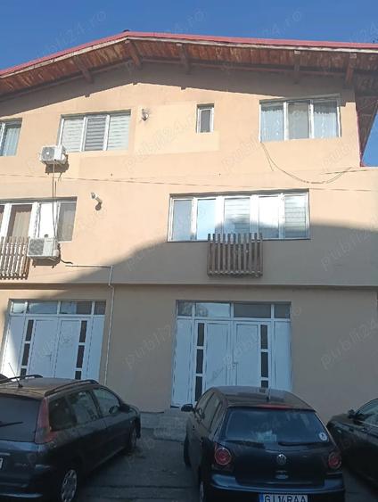Garsonieră decomandată în Central