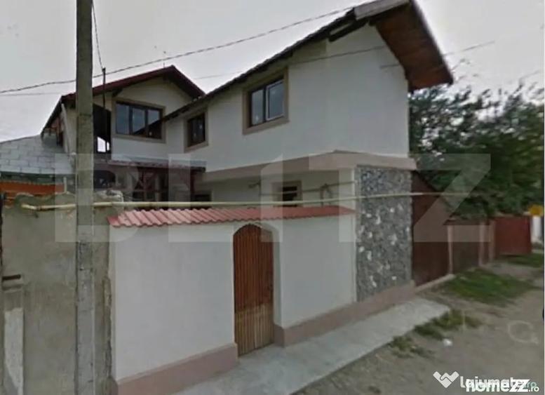 Casă cu 3 camere cu Teren 108 Mp în Central