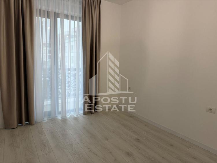 Duplex cu 5 camere cu Canalizare în Mehala