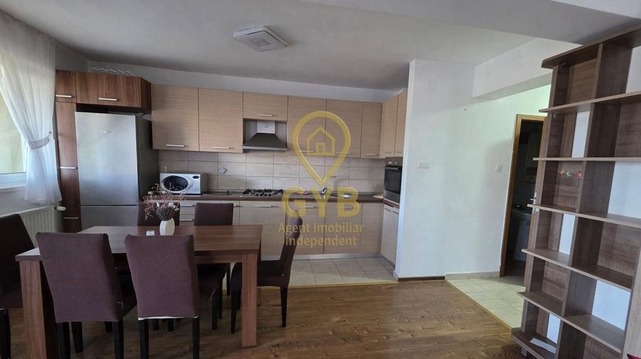Apartament cu 3 camere decomandat, mobilat în Nufărul