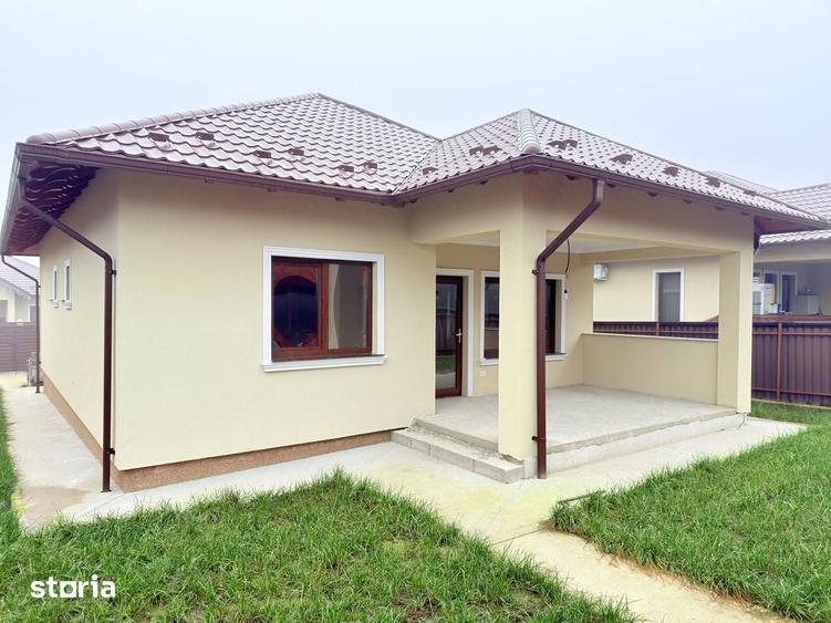 Casă cu 3 camere cu Teren 300 Mp în Central