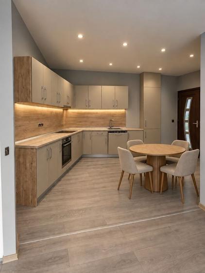 Apartament cu 2 camere decomandat în Ultracentral
