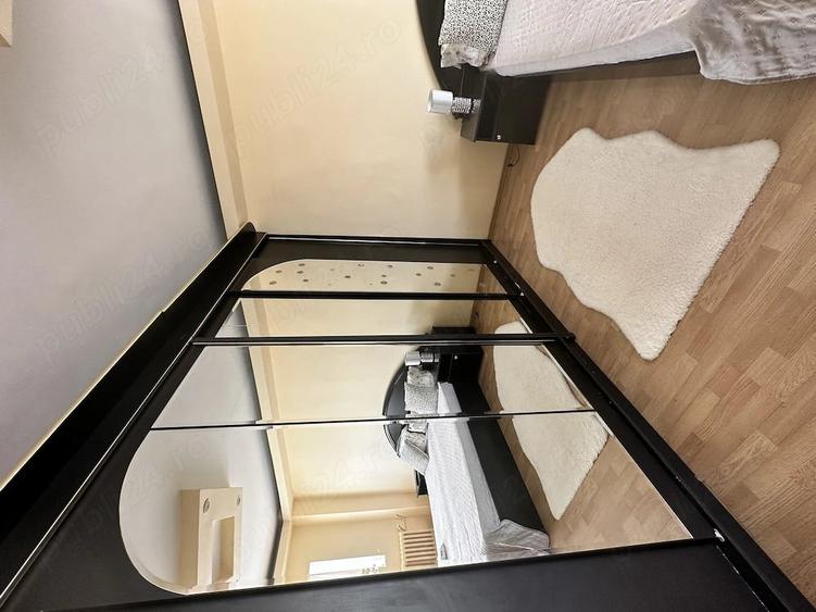 Apartament cu 3 camere decomandat în Dristor