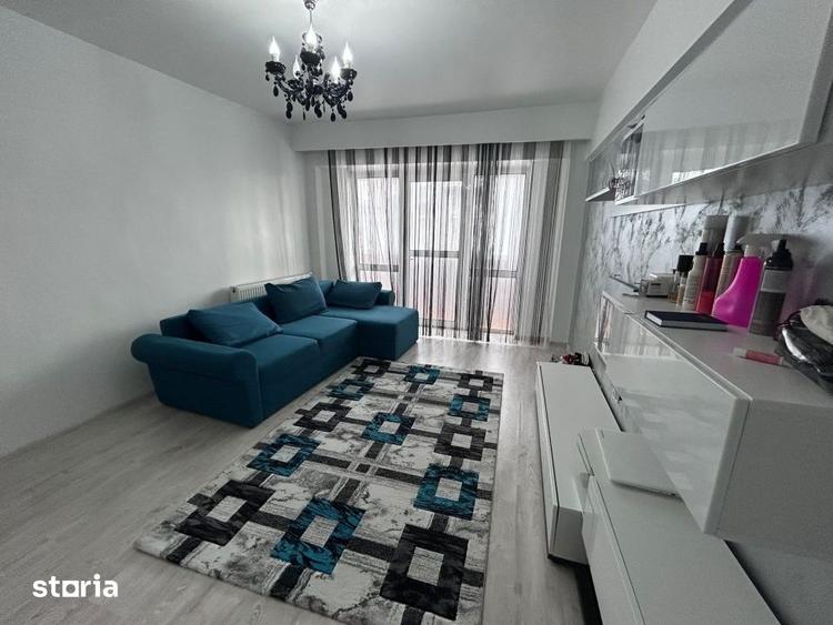 Apartament cu 3 camere decomandat, mobilat în Brăilița