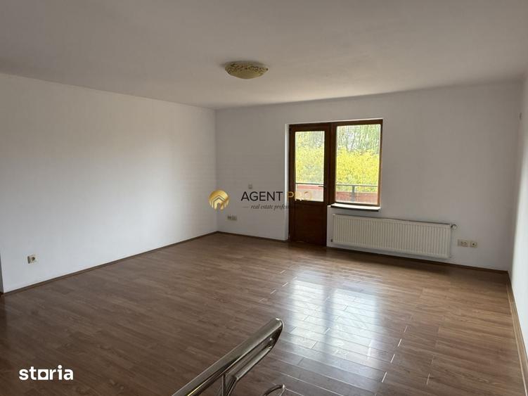 Casă cu 5 camere cu Teren 1163 Mp în Cornetu