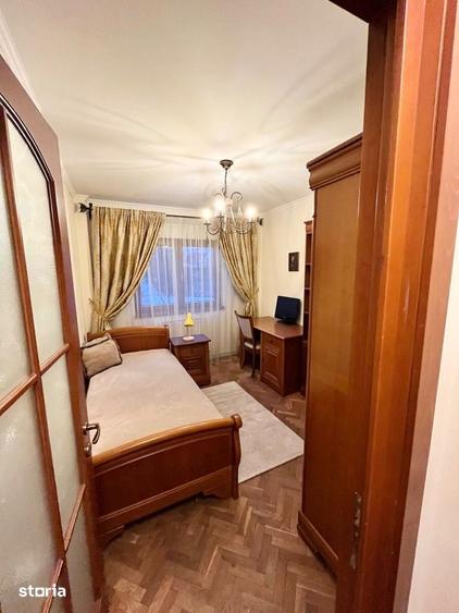 Apartament cu 4 camere în Griviței